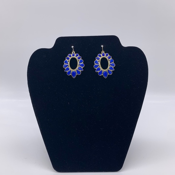 Beautiful Large Gold Tone Royal Blue Faced Teardrop Lucite Gem Vtg. Earrings - Picture 3 of 6